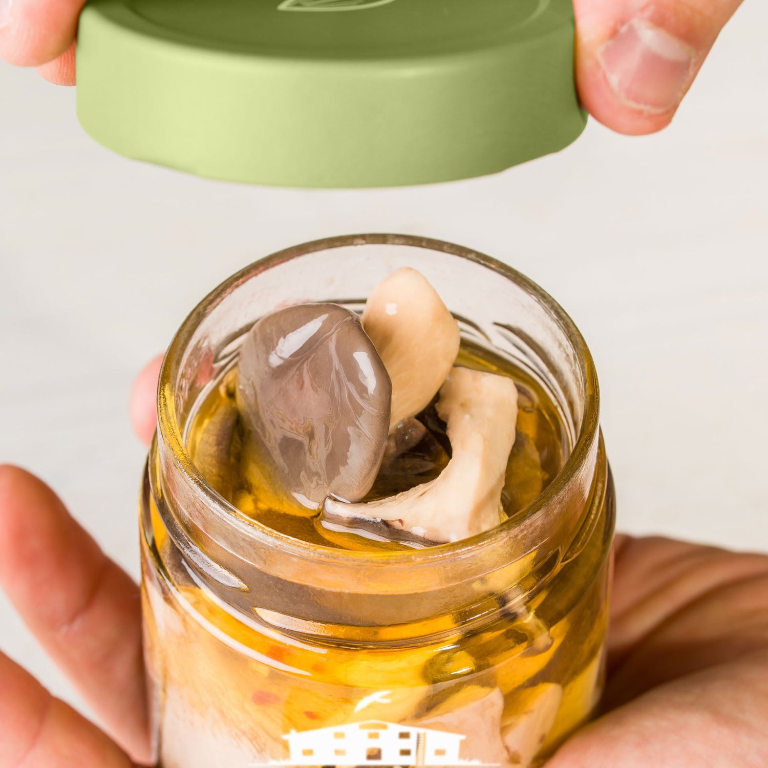 FUNGHI CARDONCELLI  IN OLIO DI MANDORLA 220g