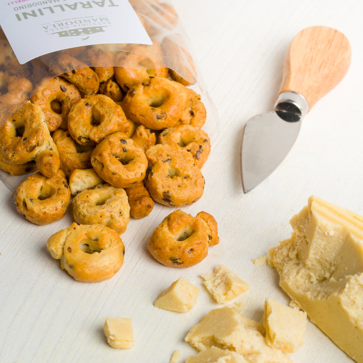 TARALLI MANDORLA E MANDORINO - 250g